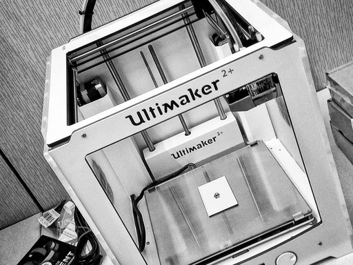 Carleton's newest 3D printer: Ultimaker2+ 3D Printer