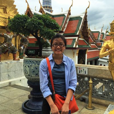 Jeanne Moua '17 in Thailand