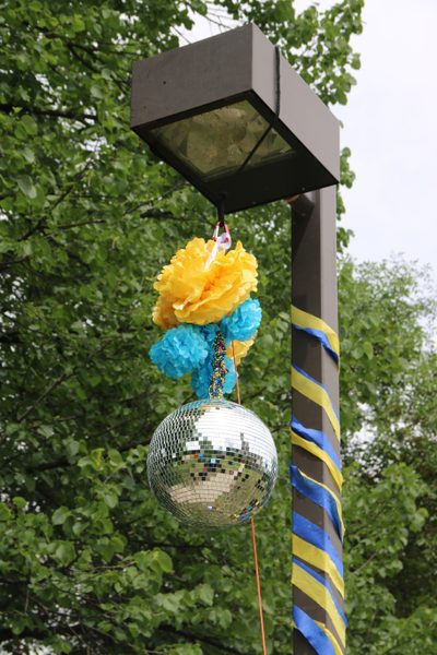 The New Years ball