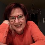 Photo of Julie Neiworth