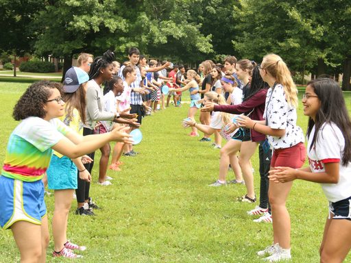 Water balloon toss