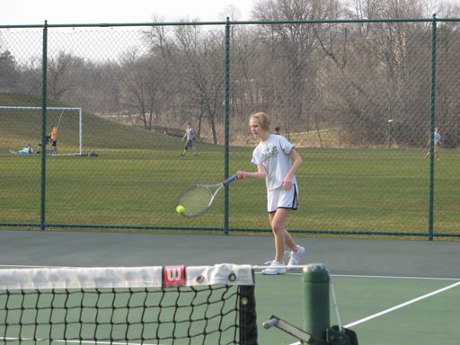 IM Tennis 4