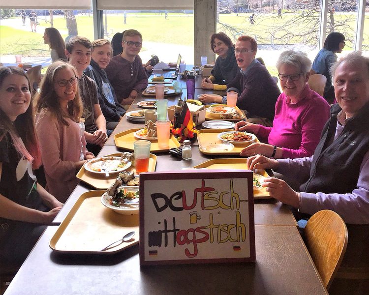 German lunch table