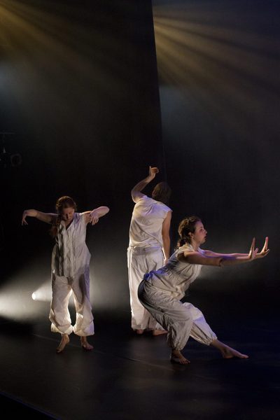 Semaphore Fall Performance