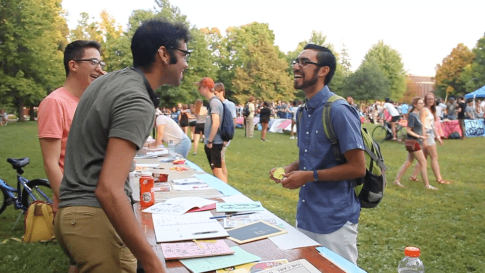 Students attend the 2017 Organizations Fair on the Bald Spot.