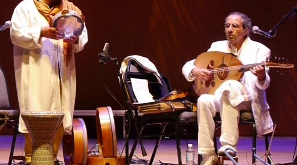 Image of musicians Yair Dalal and Dror Sinai.