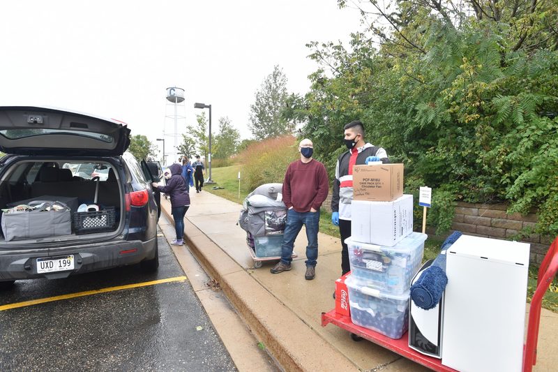 Class of 2024 Move-in day