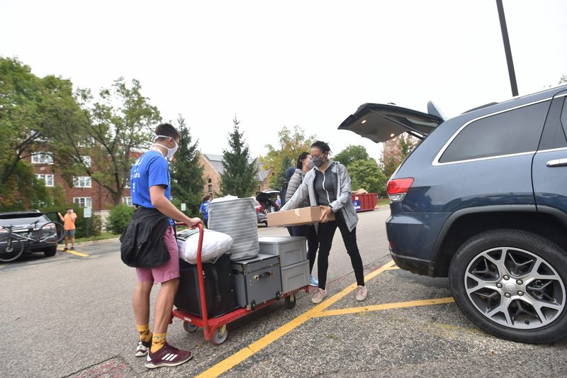 Class of 2024 Move-in day