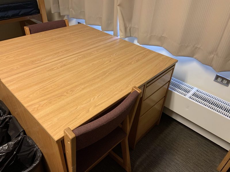 Myers Corner Double Room-Desks