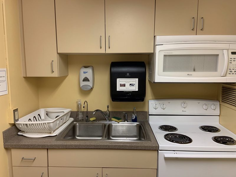 Watson Kitchen-Sink, Stove & Microwave