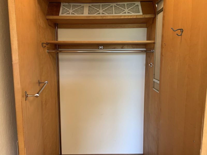Watson Standard Single Room-Closet Space