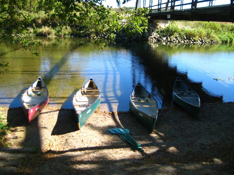 Canoeing in the Upper Iowa River CANOE Carleton College
