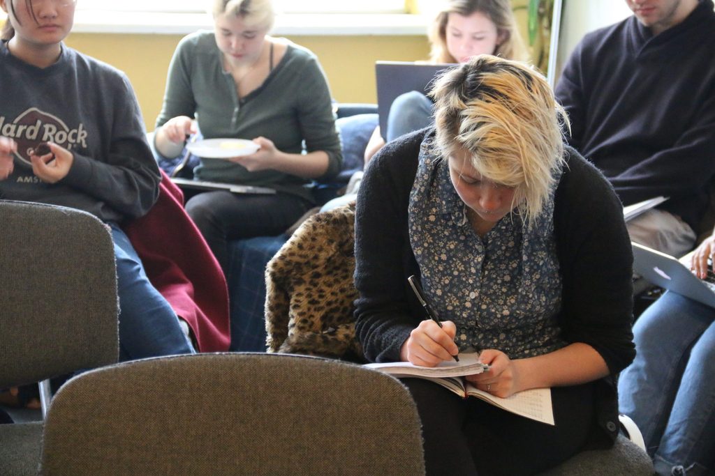 WGSE students in class 2