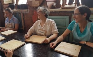 AM and LG learn to make bubliki (Russian bagels) in Zvenigorod, July 2017.
