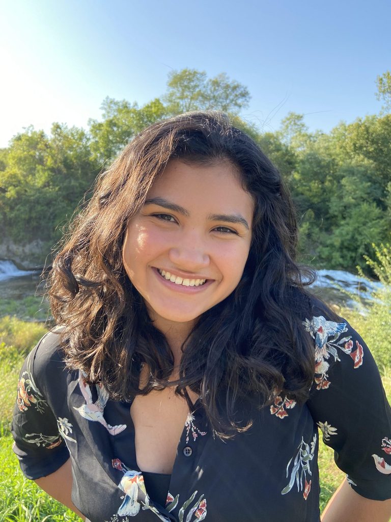 Samantha Vera Leyva '22