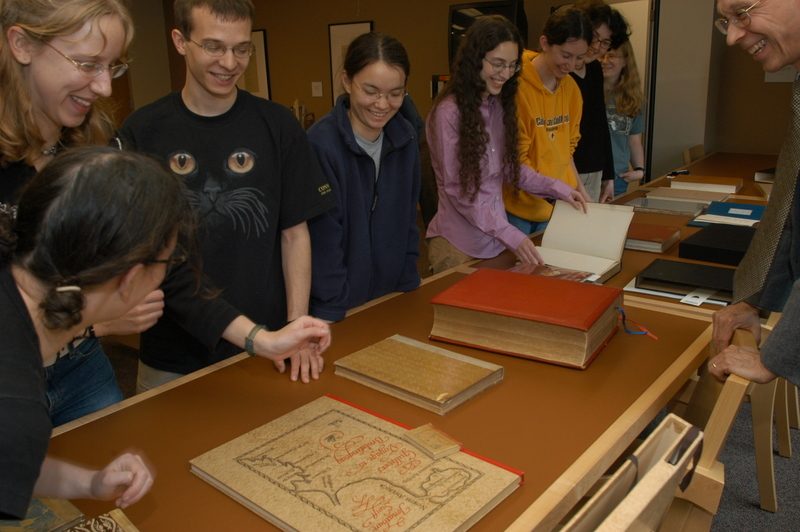 Special Collections: Class Visits – Gould Library – Carleton College