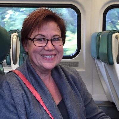 Photo of Julie Neiworth