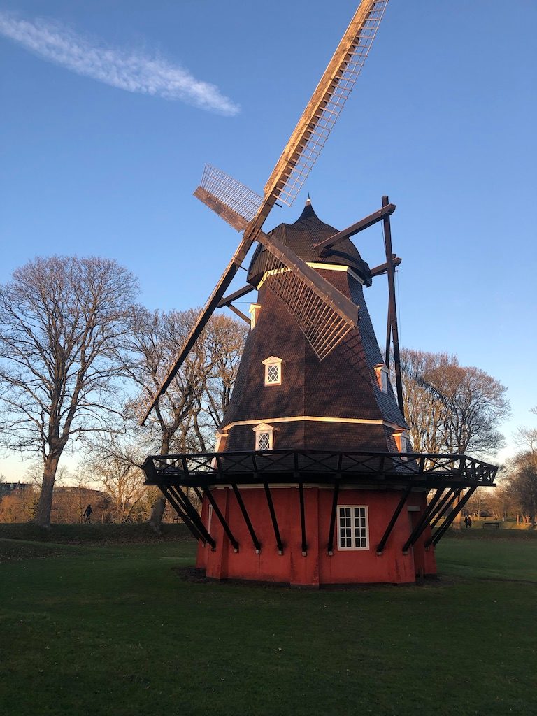 red and black windmill