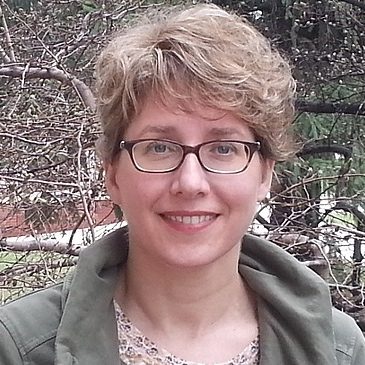 Professor Annette Nierobisz