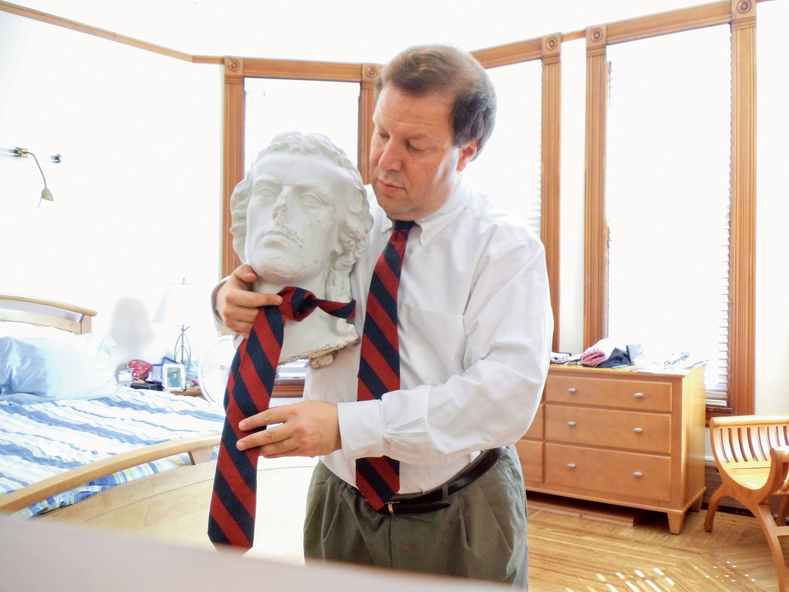 Steven Poskanzer with the bust of Schiller